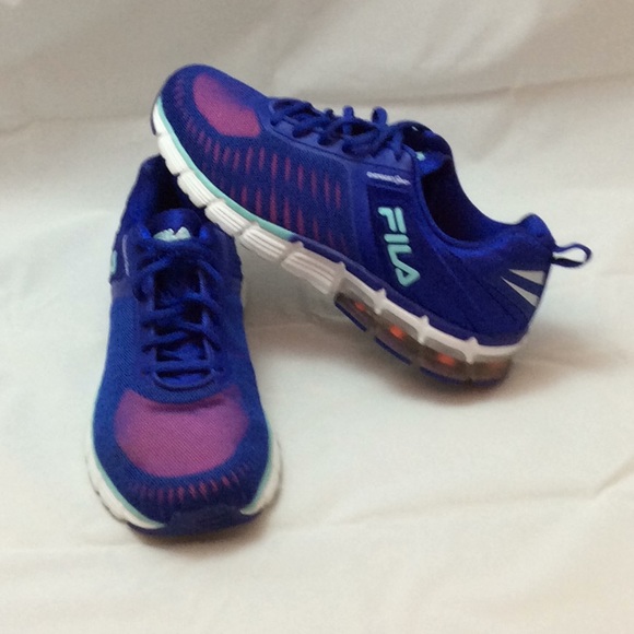 FILA Energize 360 size 8 preowned - Picture 2 of 7